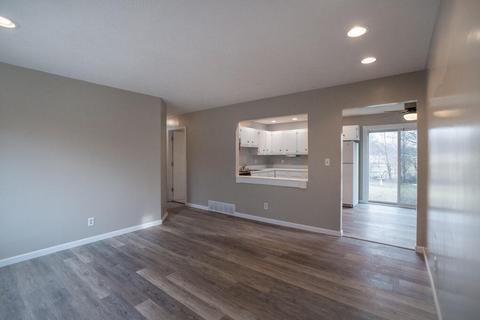 507 E Argyle St, Jackson, MI 49202 photo 4