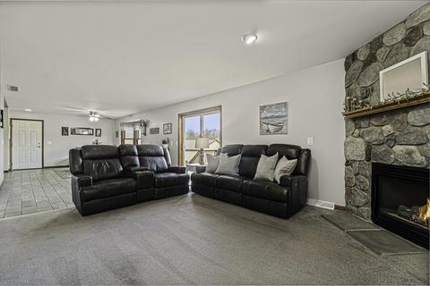 657 M-89, Plainwell, MI 49080 photo 9