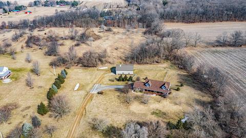 657 M-89, Plainwell, MI 49080 photo 35