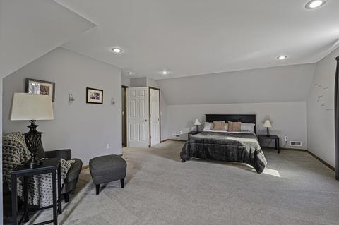 657 M-89, Plainwell, MI 49080 photo 17