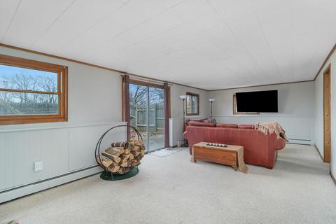 814 Glenview Dr, Plainwell, MI 49080 photo 19