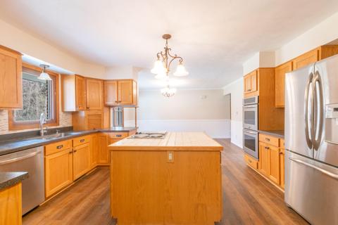 4910 Firethorne Dr, Jackson, MI 49201 photo 5