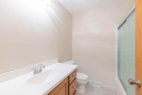 4910 Firethorne Dr, Jackson, MI 49201 photo 15