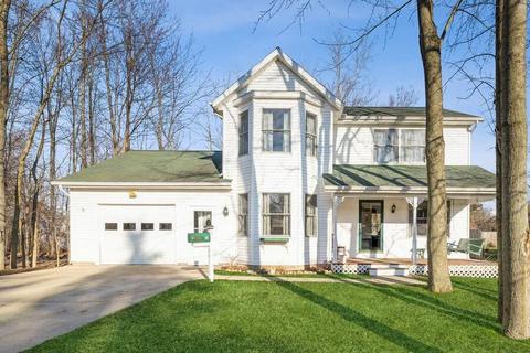116 Featherbone Ave, Three Oaks, MI 49128 photo 2