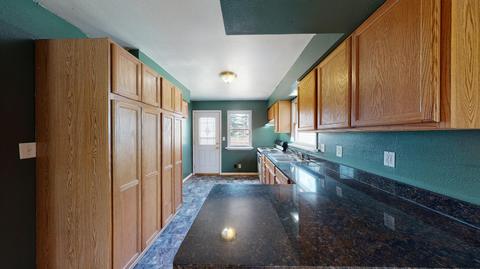 425 N Gordon St, Marshall, MI 49068 photo 9