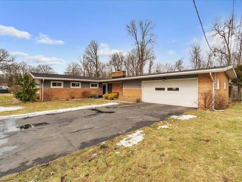 1730 Herkimer Dr, Jackson, MI 49203 photo 2