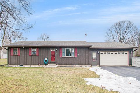1019 107th Ave, Plainwell, MI 49080 photo 1