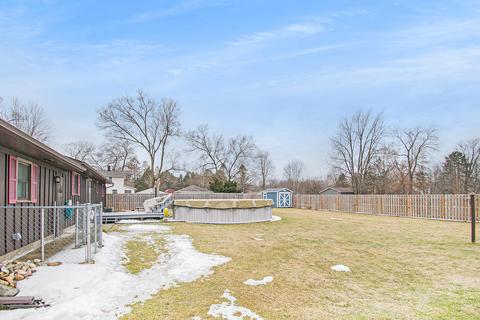1019 107th Ave, Plainwell, MI 49080 photo 4