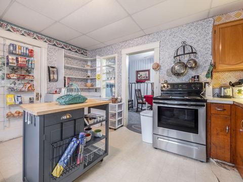 835 Center St, Jackson, MI 49202 photo 13