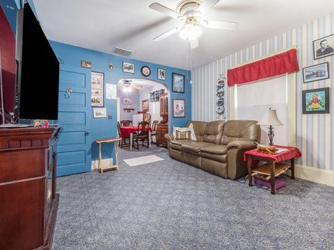 835 Center St, Jackson, MI 49202 photo 5