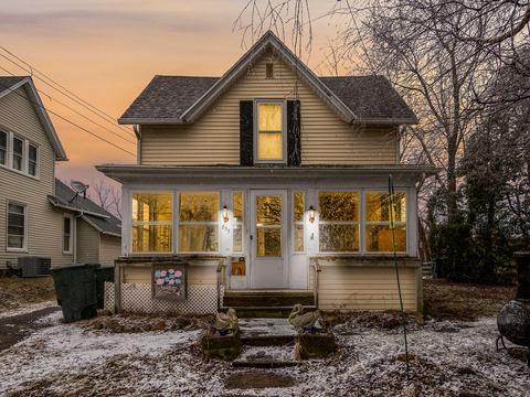 835 Center St, Jackson, MI 49202 photo 2