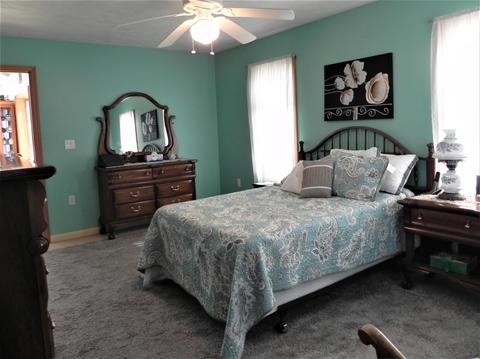 566 Abbott St, Colon, MI 49040 photo 8