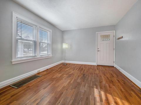 642 W Monroe St, Jackson, MI 49202 photo 9
