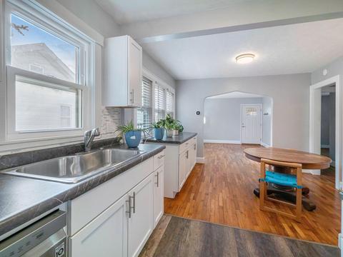 642 W Monroe St, Jackson, MI 49202 photo 13