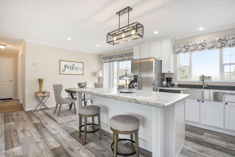 2072 Hjermstad Rd, Ionia, MI 48846 photo 4