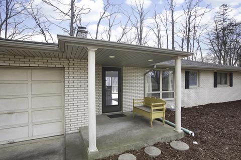 3016 E Riverside Rd, Buchanan, MI 49107 photo 3