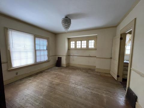 313 Homecrest Rd, Jackson, MI 49201 photo 8