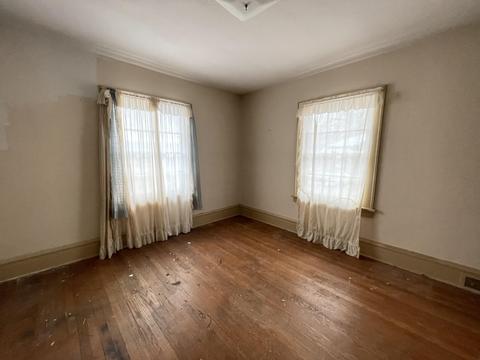 313 Homecrest Rd, Jackson, MI 49201 photo 11