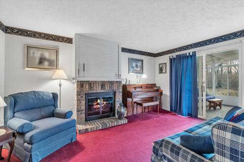 6270 Burning Tree St, Jackson, MI 49201 photo 9