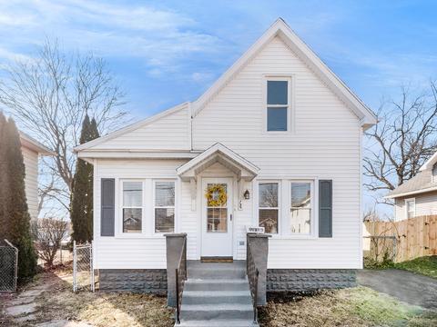 722 Loomis St, Jackson, MI 49202 photo 1