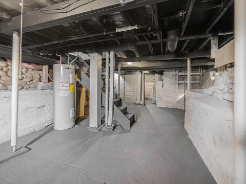 722 Loomis St, Jackson, MI 49202 photo 21