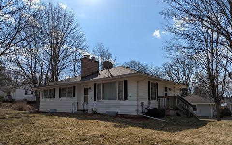 2204 1st St, Jackson, MI 49203 photo 1