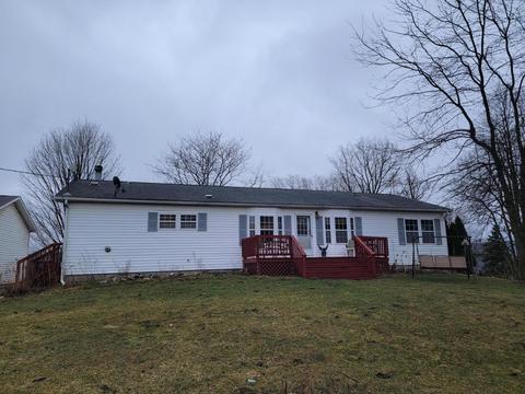 1109 5th St, Plainwell, MI 49080 photo 2