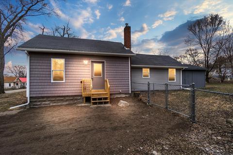 109 Willow St, Jackson, MI 49202 photo 1