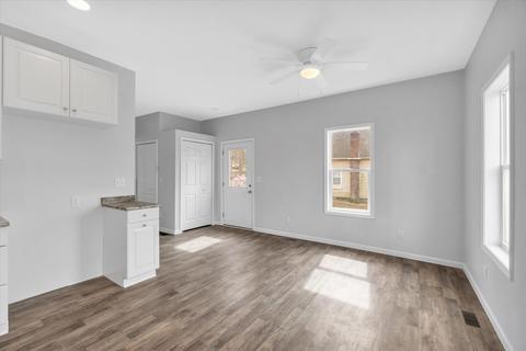 109 Willow St, Jackson, MI 49202 photo 6