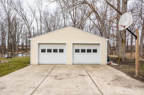 364 Ready Ln, Munith, MI 49259 photo 9
