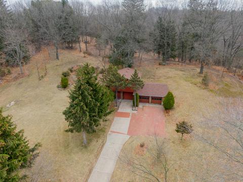 411 6th St, Plainwell, MI 49080 photo 32