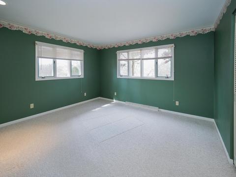 411 6th St, Plainwell, MI 49080 photo 15