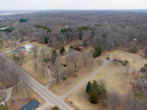 411 6th St, Plainwell, MI 49080 photo 34