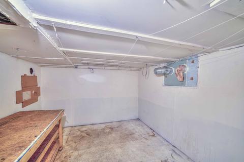 551 Seymour Ave, Jackson, MI 49202 photo 16