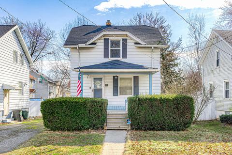 551 Seymour Ave, Jackson, MI 49202 photo 1