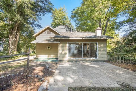 227 W Main St, Marcellus, MI 49067 photo 2