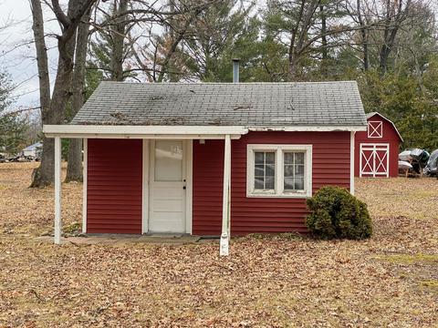 6675 Sawmill Rd, Harrison, MI 48625 photo 6