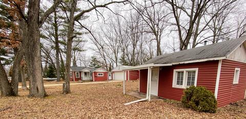 6675 Sawmill Rd, Harrison, MI 48625 photo 4
