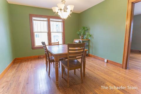 412 E Washington St, Belding, MI 48809 photo 5