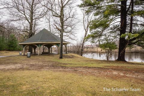 412 E Washington St, Belding, MI 48809 photo 29