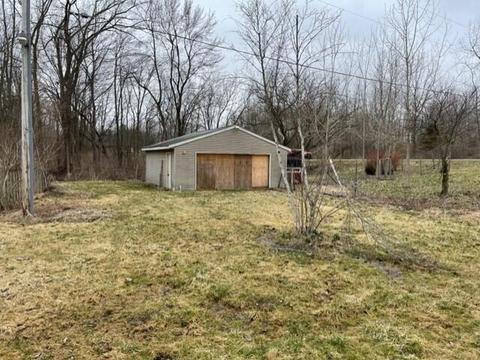 145 N M-40, Gobles, MI 49055 photo 5