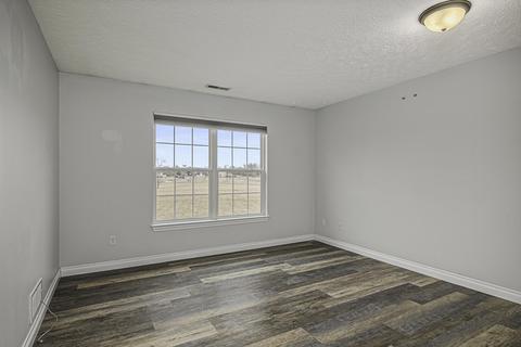 332 Ashley Ct, Brooklyn, MI 49230 photo 16