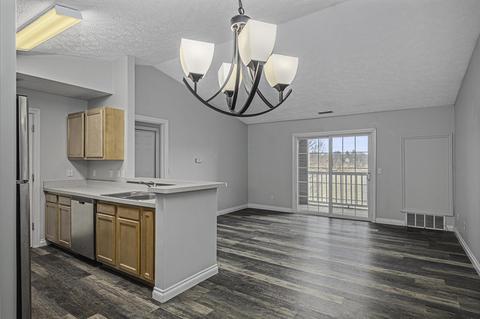 332 Ashley Ct, Brooklyn, MI 49230 photo 6