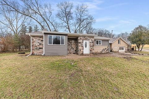10174 N Riverview Dr, Plainwell, MI 49080 photo 1