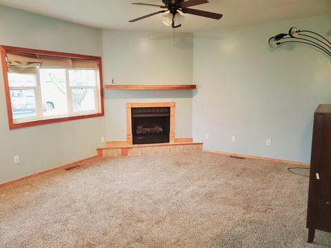 307 E Wayne St, Dowagiac, MI 49047 photo 4