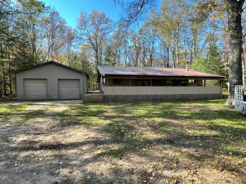 4276 Maple Ave, Brethren, MI 49619 photo 1