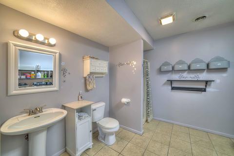 3905 Harwich Ln, Jackson, MI 49201 photo 26