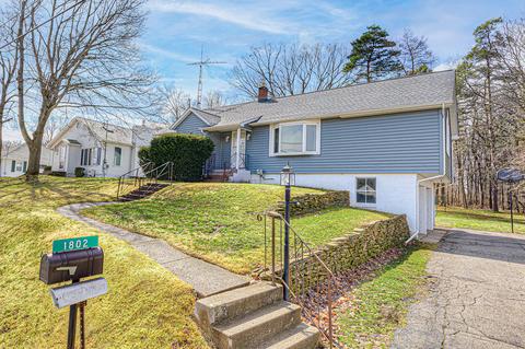 1802 Warren Ave, Jackson, MI 49203 photo 4