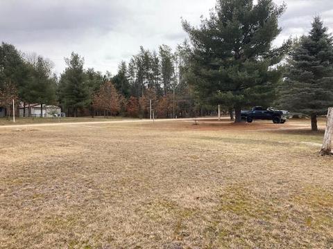10141 Suzanne Dr, Harrison, MI 48625 photo 8