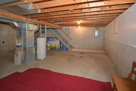 324 S Sunset St, Plainwell, MI 49080 photo 17